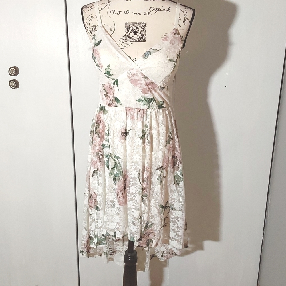 Lily Rose|Womens White Floral Strappy Lace Hi-Low Dress Resortwear Sz.Small